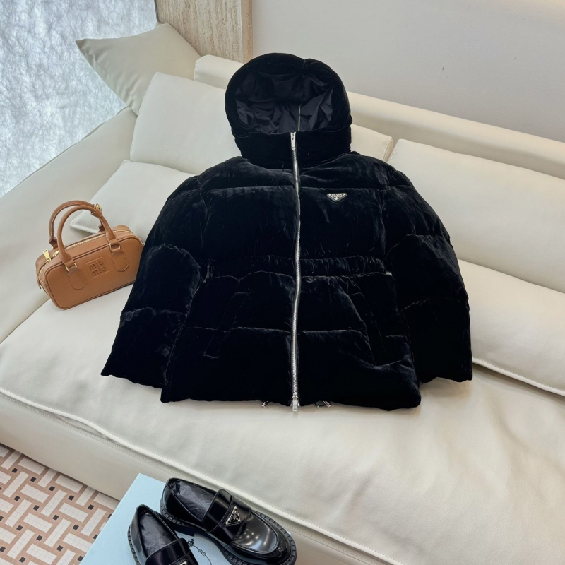 Pra*a down coat